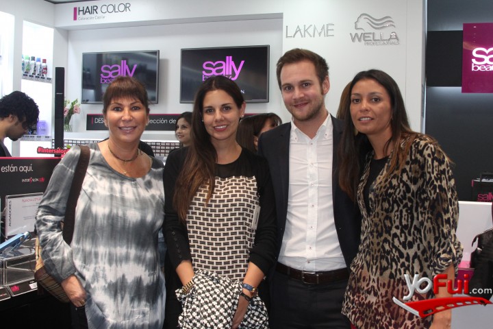 Paola Panisello, Claudia Cornejo, Douglas Guetat, Montserrat Bentué