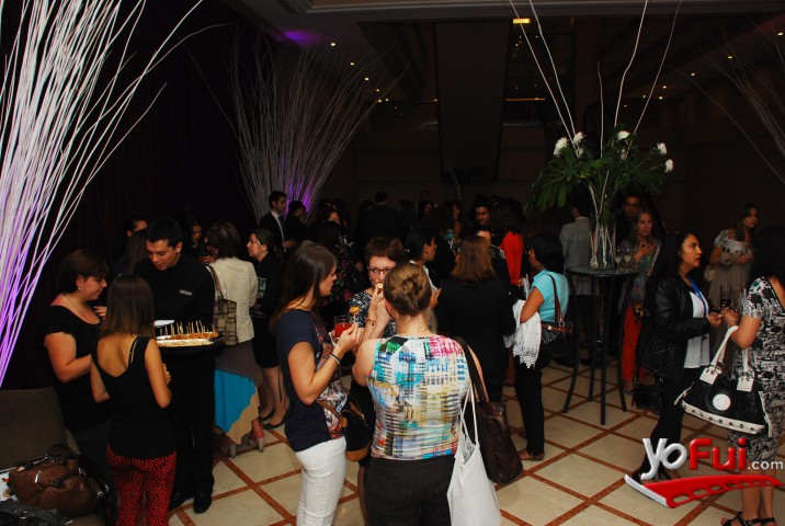 Fotografía en Concierto privado de Bastian Baker en Grand Hyatt Santiago, Salón Aysén, Grand Hyatt Santiago