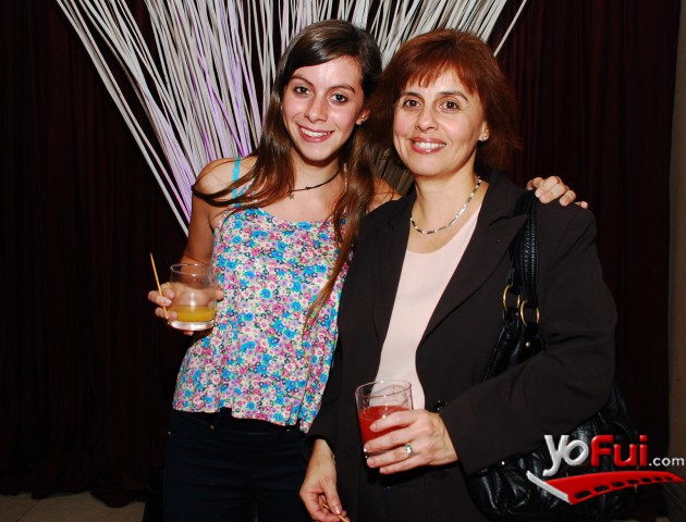 Ana Berecz, Rosanna Dávila