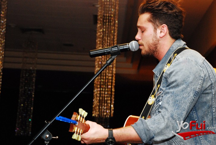Fotografía en Concierto privado de Bastian Baker en Grand Hyatt Santiago, Salón Aysén, Grand Hyatt Santiago