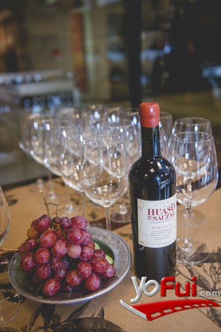 Fotografía en Bienvenida a grupo de amigos de BBVinos, Tienda BBVinos