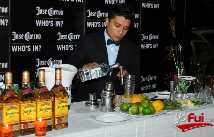 Rodrigo Muñoz, Mixólogo