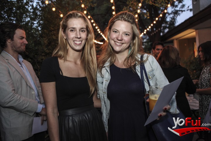 Valentina Carvallo, Amanda Barnes