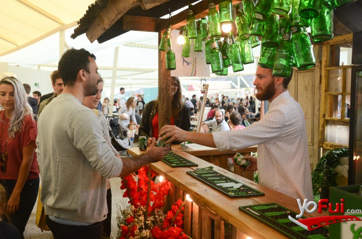 Fotografía en Grolsch en FAXXI, Feria de Arte XXI, Parque Bicentenario