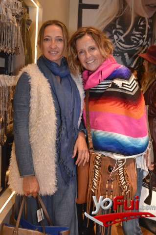 Carolina de la Barrera, Teresa Concha