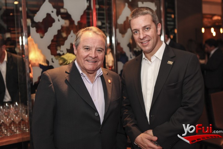 Héctor Vergara, Ricardo Grellet