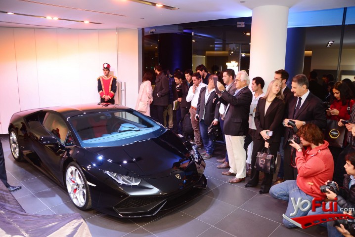 Fotografía en Lanzamiento Bentley y Lamborghini, Tienda Bentley y Lamborghini
