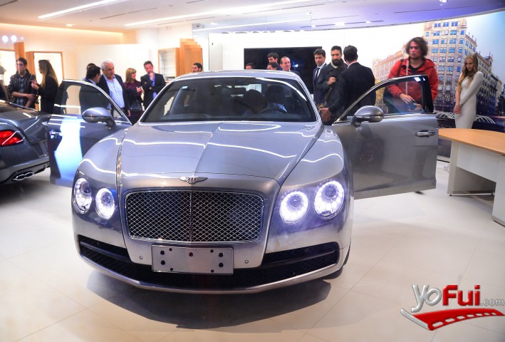 Fotografía en Lanzamiento Bentley y Lamborghini, Tienda Bentley y Lamborghini