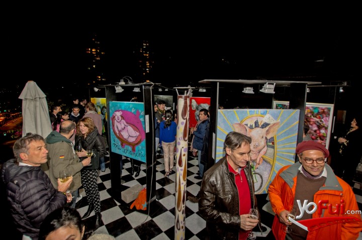 Fotografía en Exposición Arte Chanchada, Residencia privada