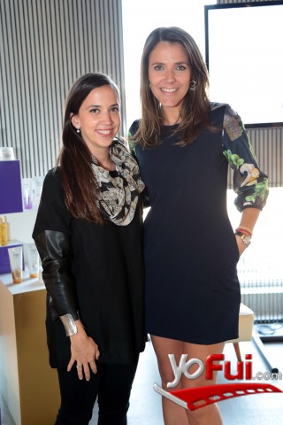 María José Solís de Ovando, Julia Vial