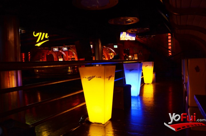 Fotografía en Fiesta Miller Turn Up The Night, Club Eve