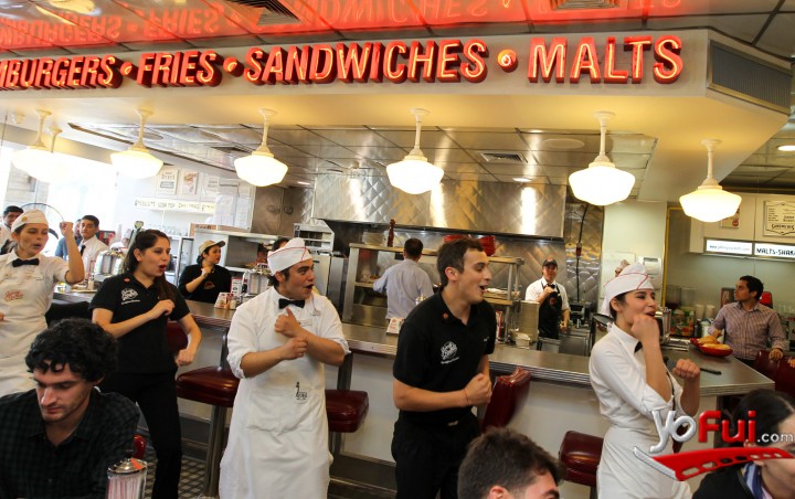 Fotografía en Johnny Rockets: El Delorean Gastronómico, Johnny Rockets