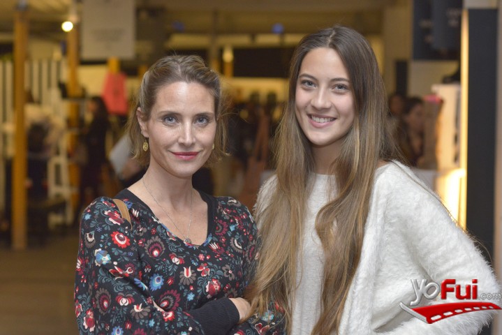 Leslie Power, Camila Gómez