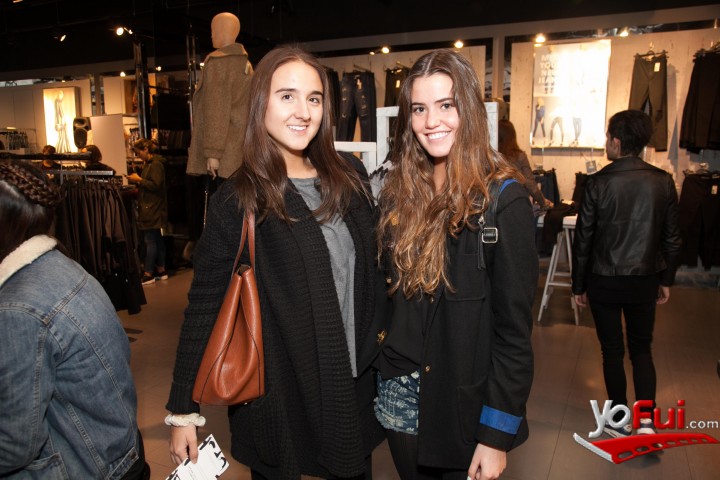 Teresita Velasco, Elisa Larrain