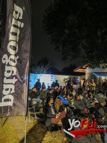Fotografía en Espectacular lanzamiento de traje de surf  de Ramón Navarro, Macha Surf Shop