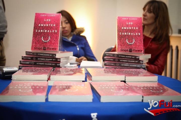 Fotografía en Lanzamiento "Los amantes caníbales" de Pablo Illanes, Fundación Cultural Providencia
