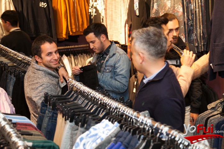 Fotografía en Pre Sale de TOPMAN en Alto Las Condes, Tienda TOPMAN
