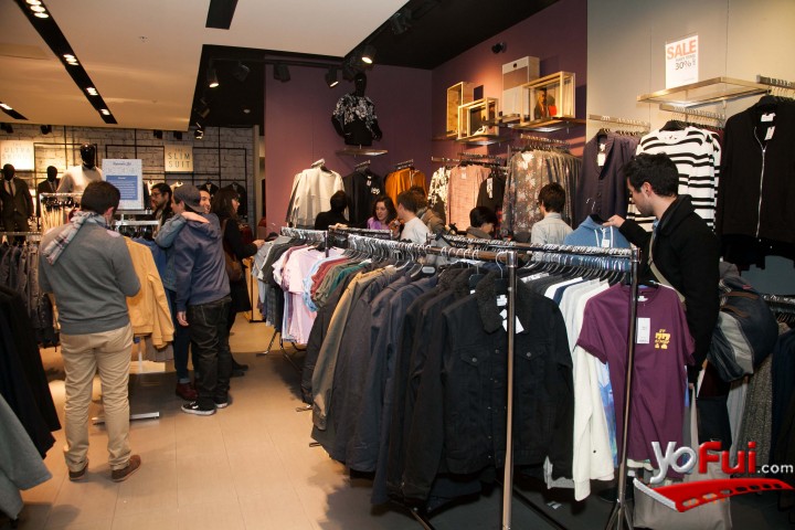 Fotografía en Pre Sale de TOPMAN en Alto Las Condes, Tienda TOPMAN