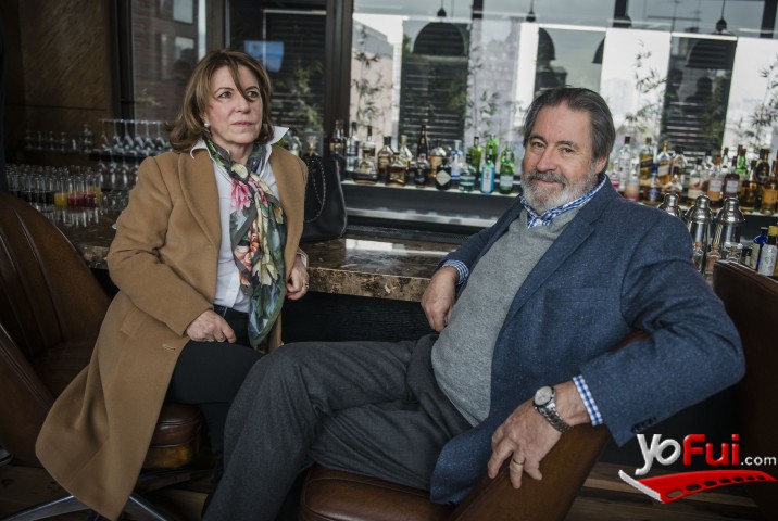 Isabel Margarita Vigneaux, Eric Schomburgk