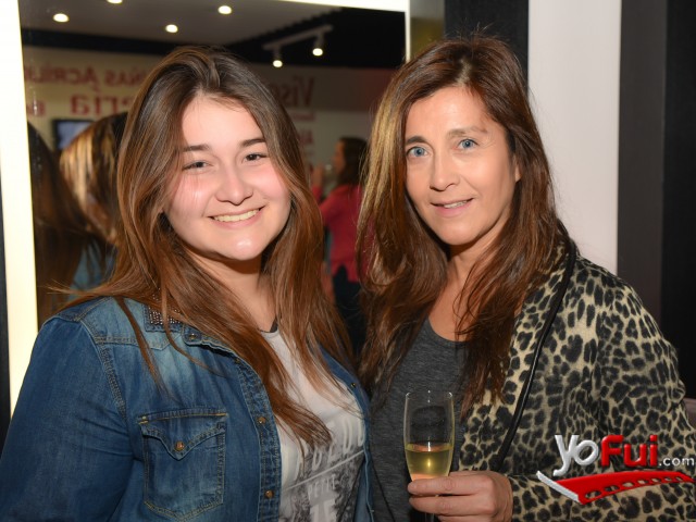 Camila Pesce, Marcela Correa