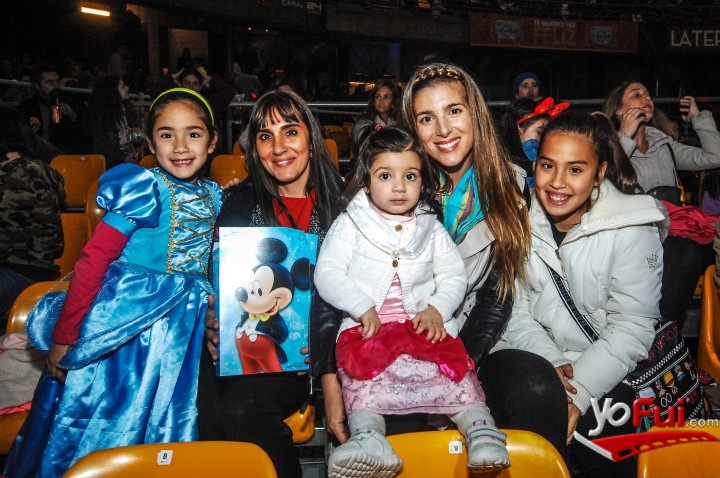 Martina Alvarez, Claudia Le Roy, Antonia Awad, Pamela Le Roy, Rafaela Alvarez