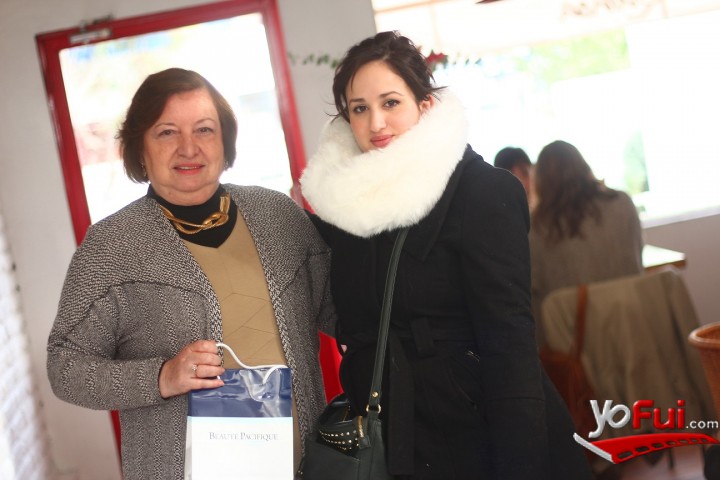 Marina Meneses Weber, Valeria Luna