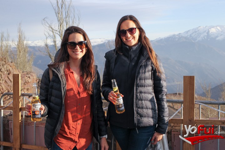 Caolina Mujica, Macarena Urzúa