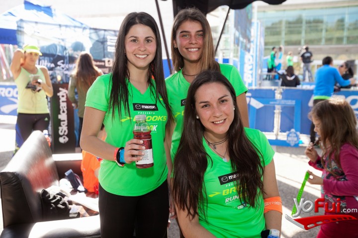 Valentina Lioli, Agustina Uriarte