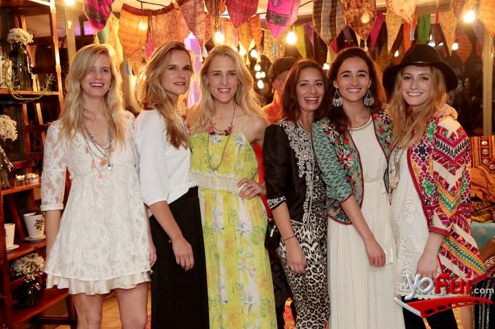 Javiera Acevedo, Olivia Allamand, Virginia Demaria, Tota Echeñique, Anita Jorquiera, Emiliana Franzani