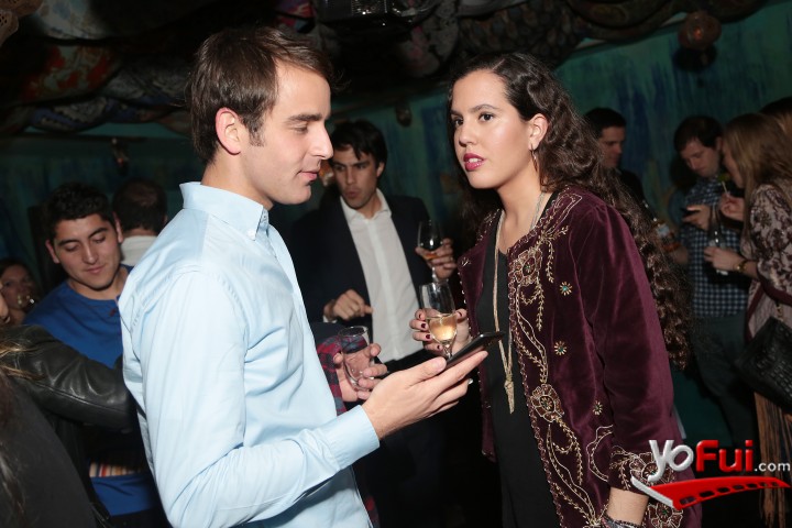 Benjamin Figari, Josefina Ortuzar