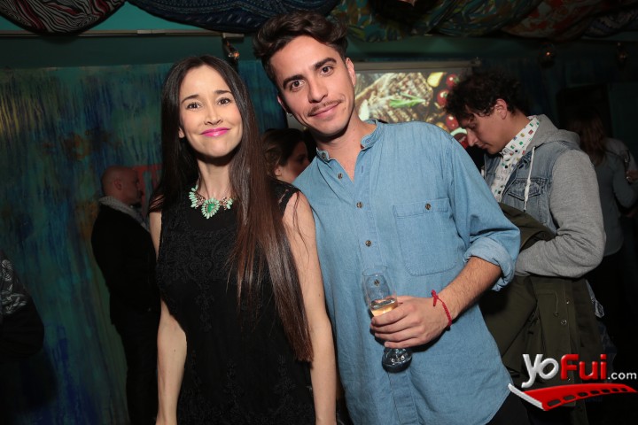 Titi Aguayo, Nicolas Brown