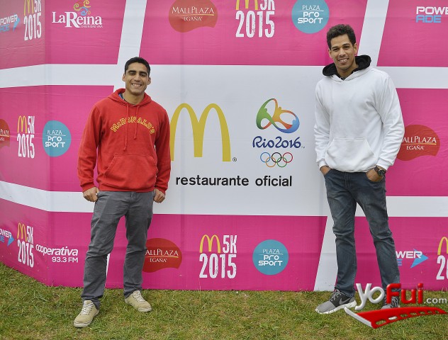 Sandro Córdova, Oliver Elliot