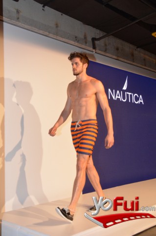 Fotografía en Desfile de lanzamiento Colección Primavera-Verano 2015 de Nautica, Restaurante Cívico