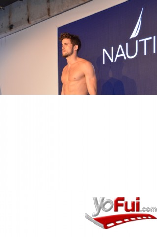 Fotografía en Desfile de lanzamiento Colección Primavera-Verano 2015 de Nautica, Restaurante Cívico