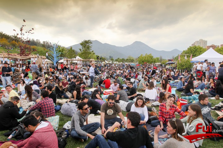 Fotografía en Movistar presentó Fiis 2015, Calles de Santiago