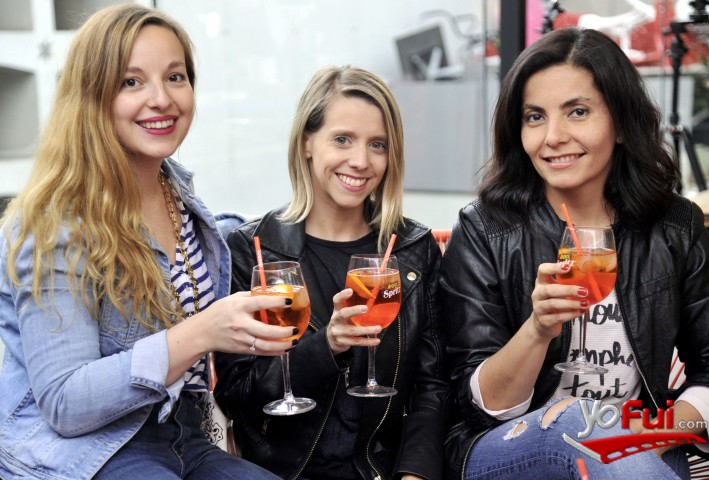 Javiera Peirano, Elisa Court, Carolina Mendoza