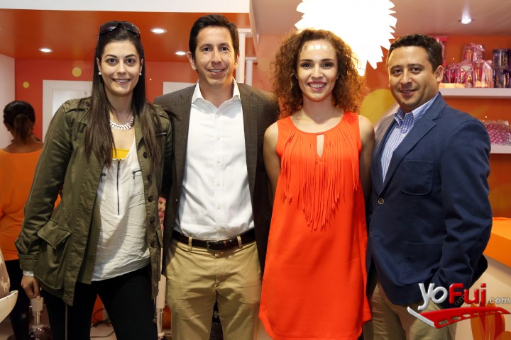 Carolina Vásquez, Eduardo Astudillo, anfitriona PreUnica, Jean Pierre Tachoires