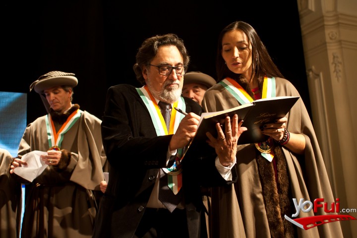 Firma el Libro de Oro Silvio Caiozi
