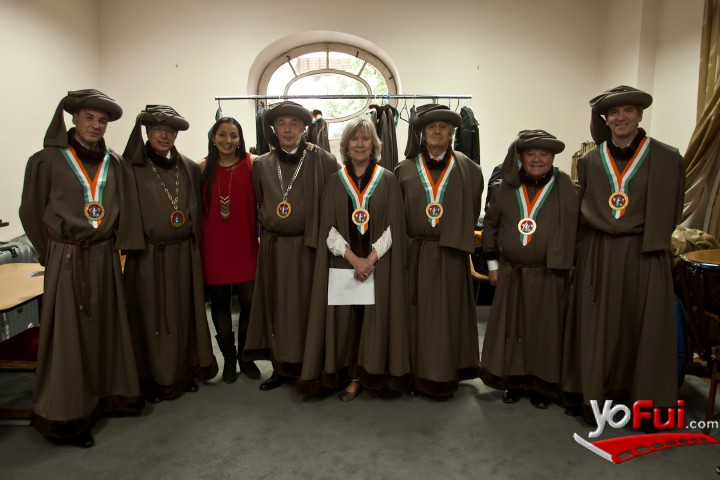 Fotografía en 5º edición chilena de la Cofradía Internacional de los Queseros “Guilde des Fromagers”, Tetro Municipal de Santiago