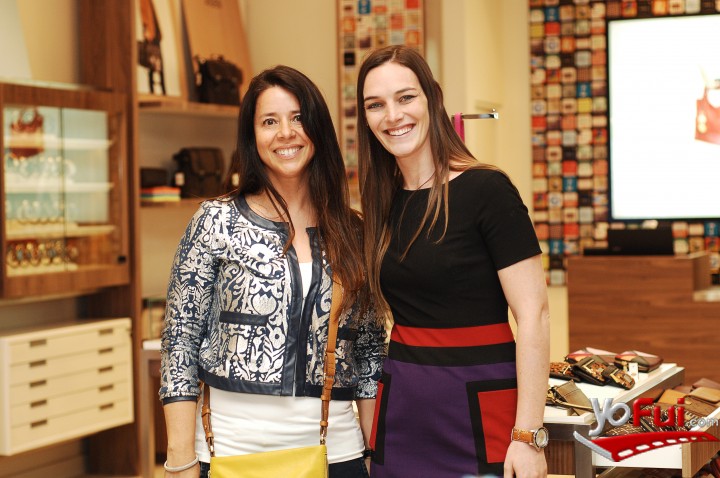 Maria de los Angeles Donoso, Cecilia Campino