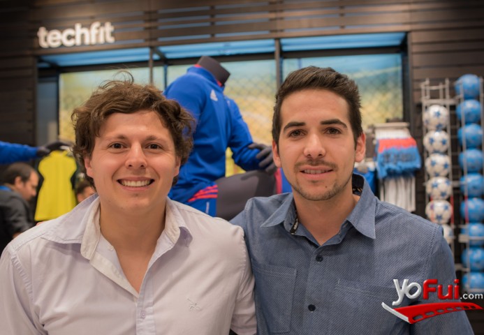 Franco Symmes, Nicolas Barros