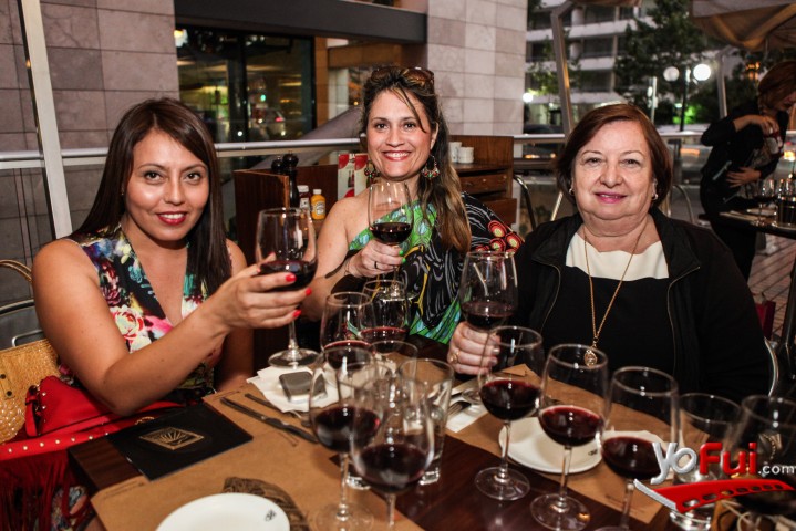Karla Gutiérrez, Carolina Zambrano, Marina Meneses Weber