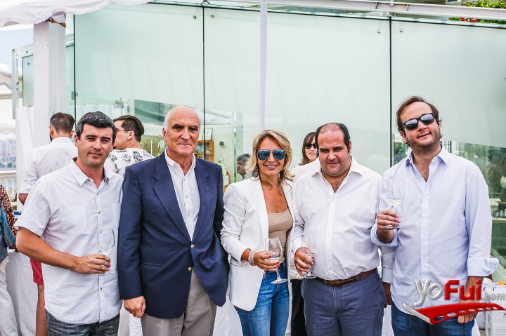 Sauvignon Blanc by the Sea 2016