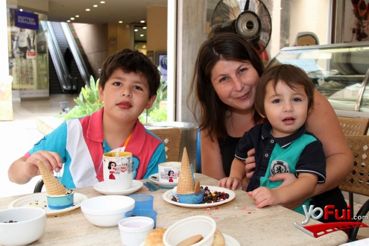 Gaspar, Katherine Valenzuela, Santiago