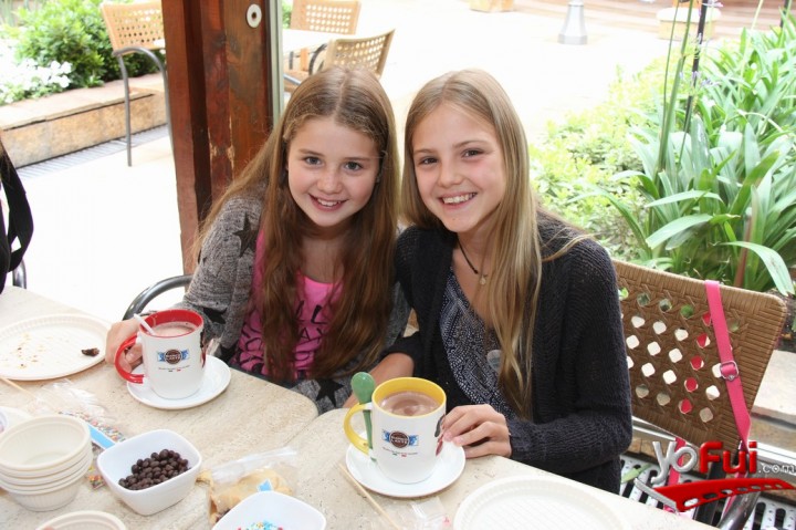 Laura, Agustina