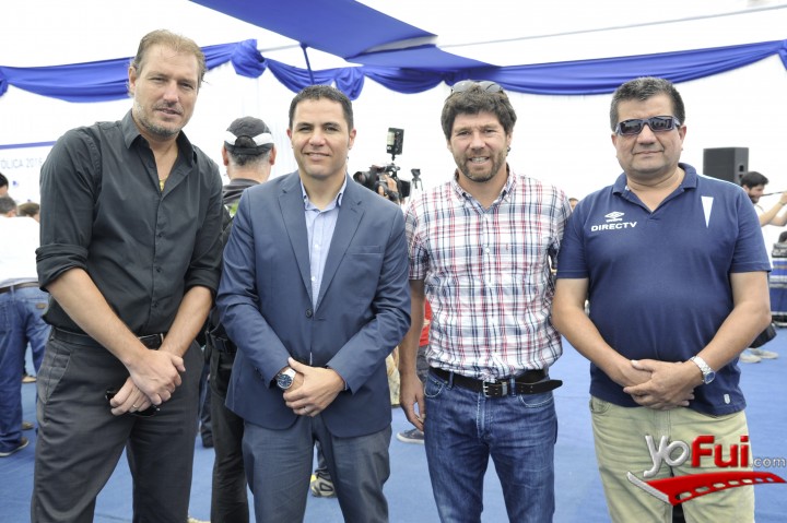 Andrés Torres en Jugadores históricos en el lanzamiento de nueva camiseta de UC