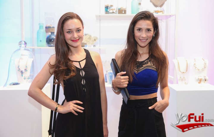 Daniela Nicolas, Loreto Aravena