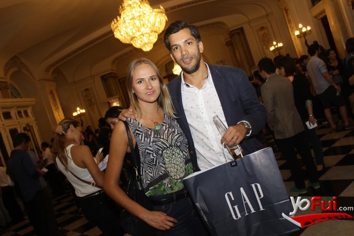 Francesca Rocca, Victor Villalobos