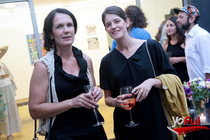 Maria Palacios, Laura Parrilla