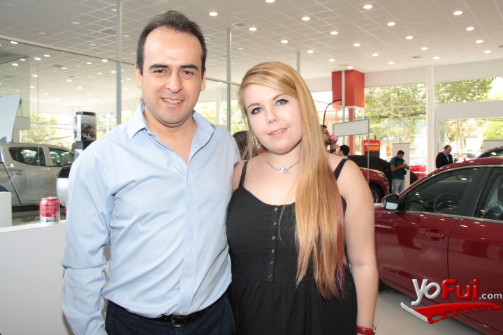 Alejandro Manriquez, Carolina Rojas